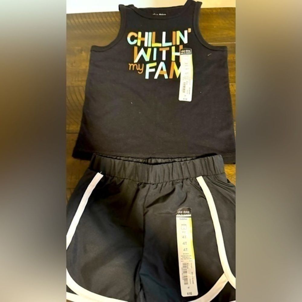 2 Piece Girls Tank & Shorts Set - NWT - Picture 1 of 5